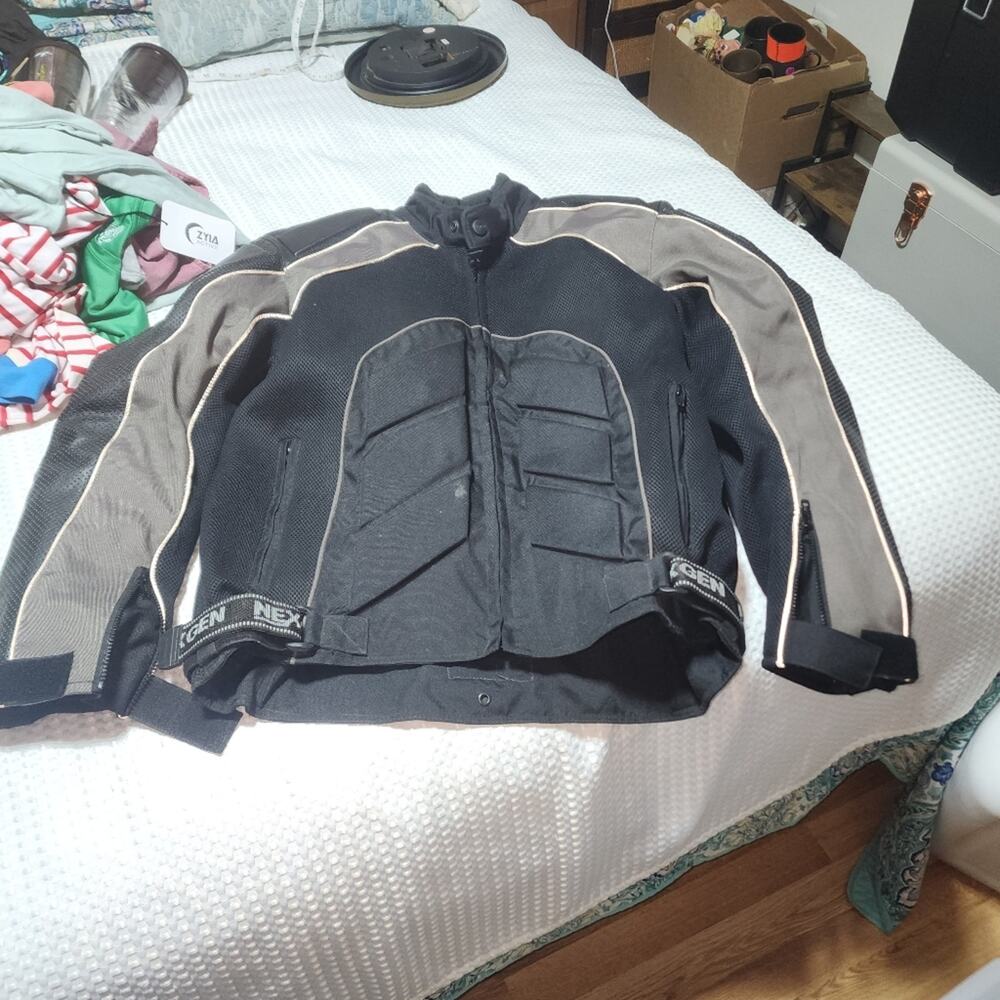 NEXGEN EUC MENS SZ LARGE HARLEY DAVIDSON LEATHER MOTORCYCLE JACKET